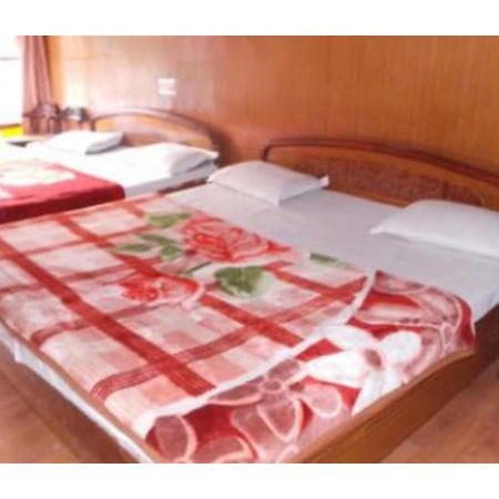 Hotel Darpan Nainital Eksteriør bilde