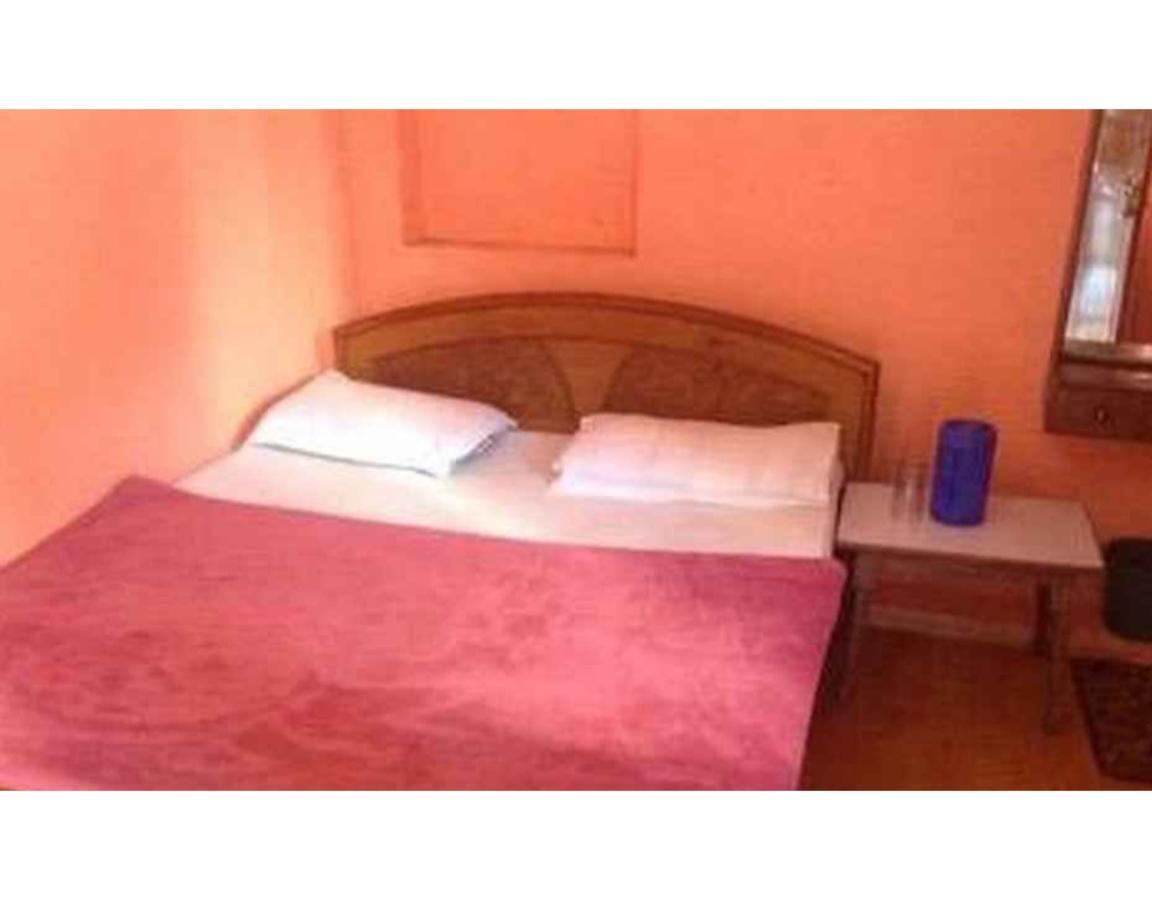 Hotel Darpan Nainital Eksteriør bilde