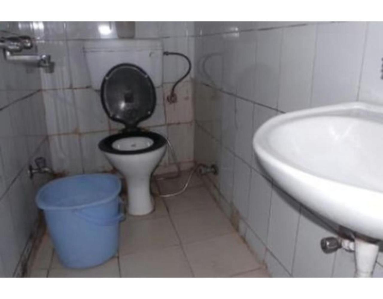 Hotel Darpan Nainital Eksteriør bilde
