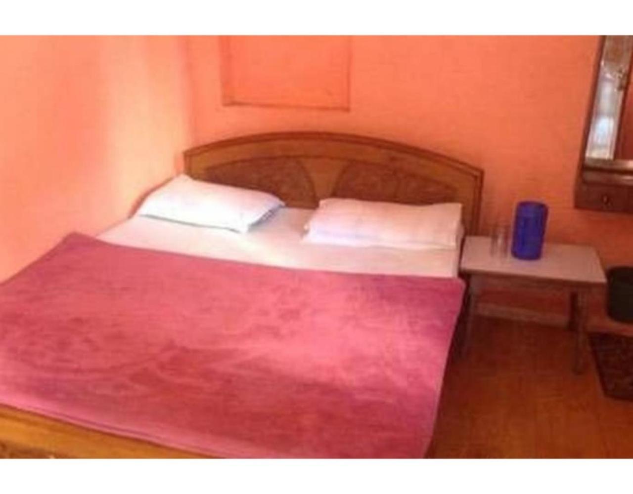Hotel Darpan Nainital Eksteriør bilde